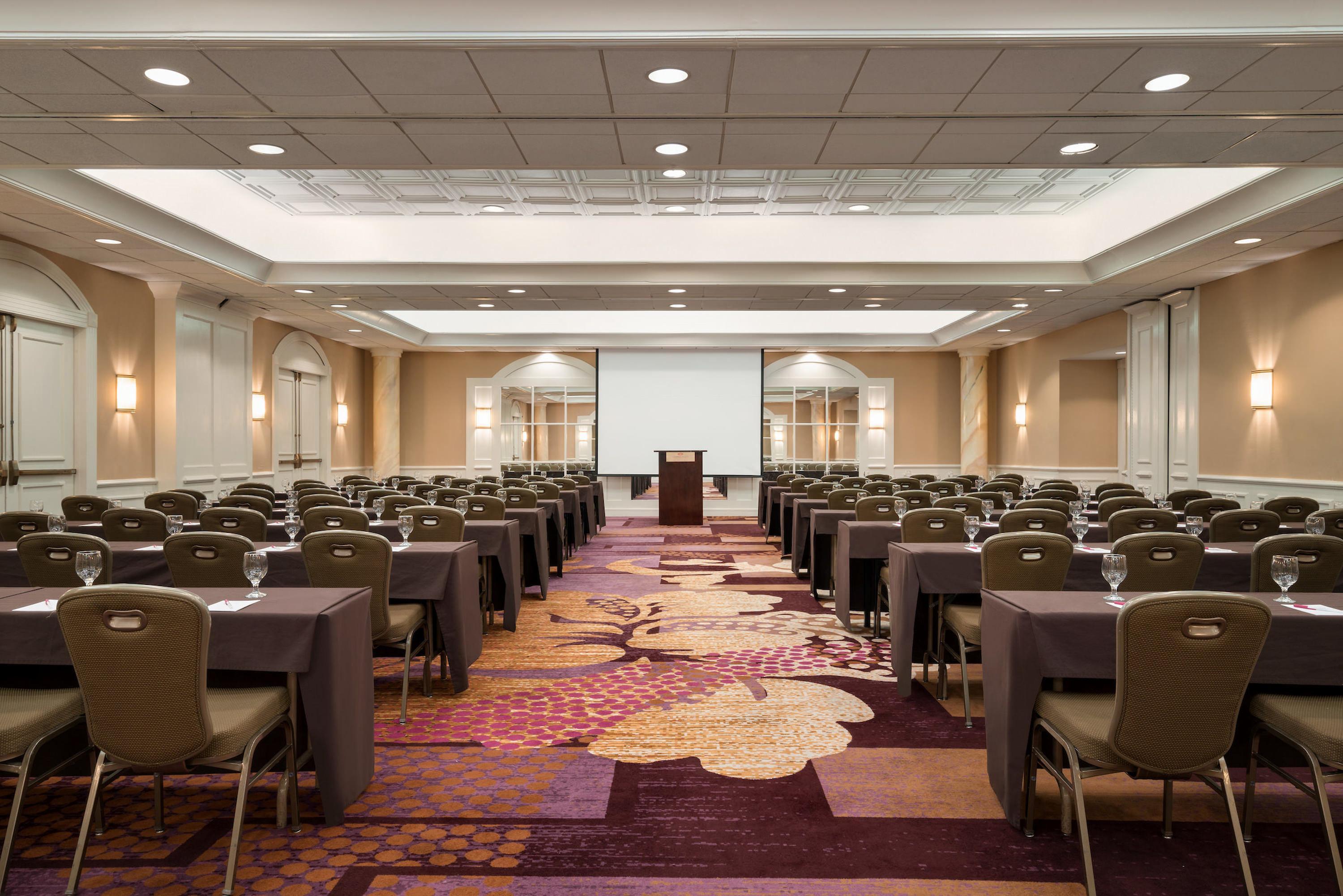 Crowne Plaza Englewood By Ihg Hotel Luaran gambar